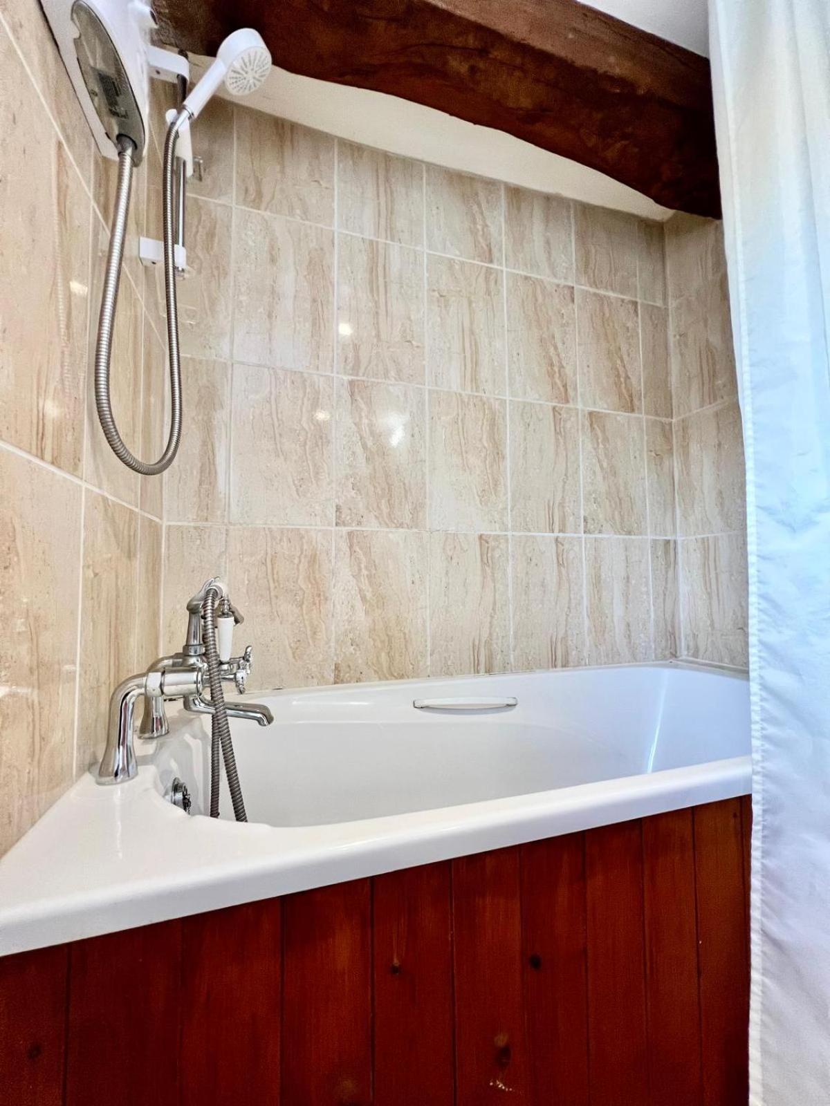 Abenhall Cottages Mitcheldean المظهر الخارجي الصورة